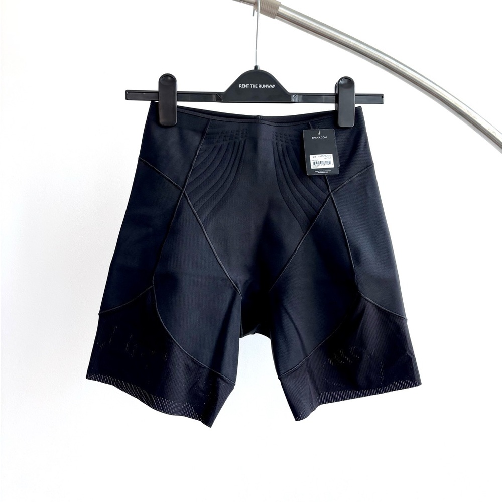 Spanx Haute Contour Bike Short in Black NEW